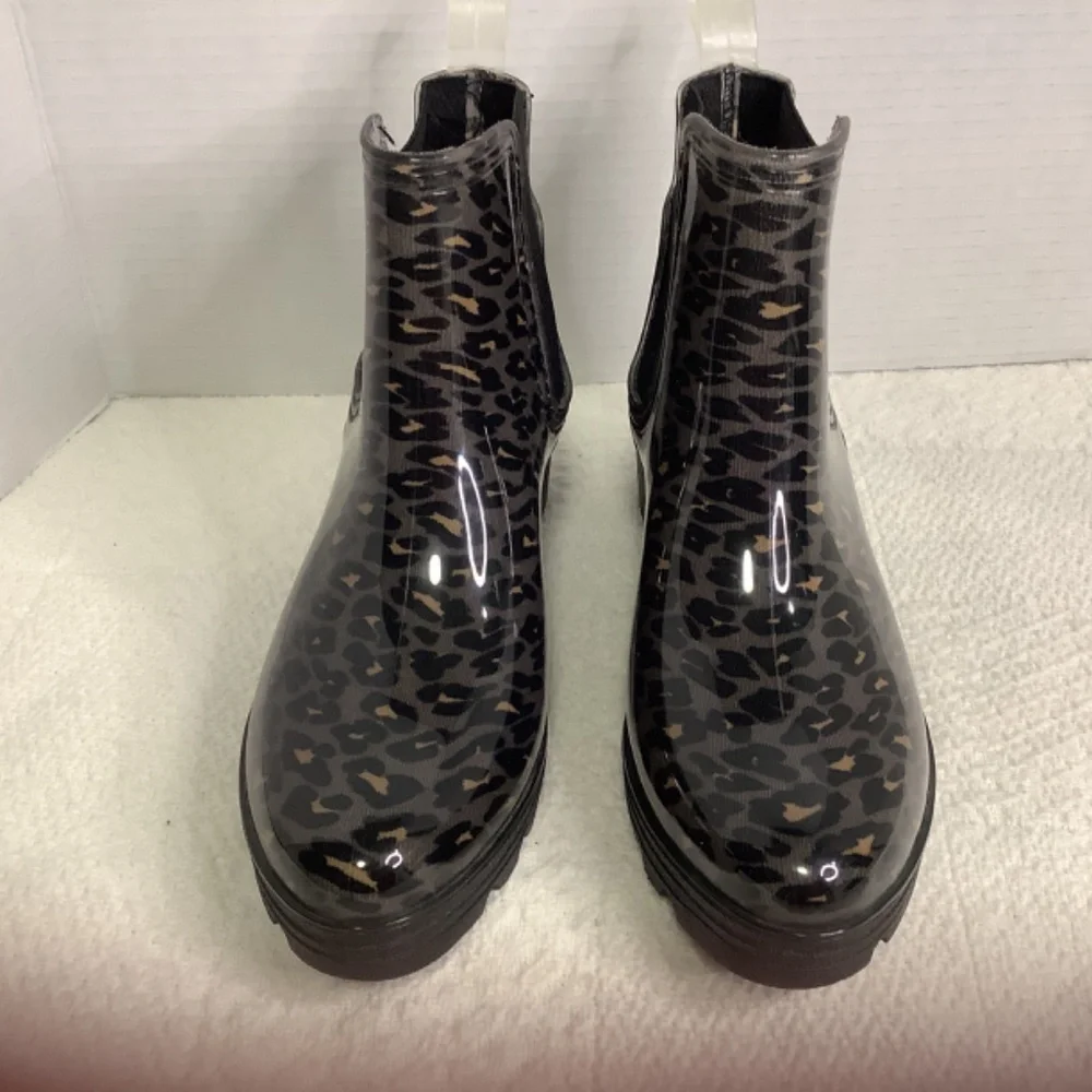 EUC Ocean + Coast‎ Leopard rain boots booties ankle faux fur